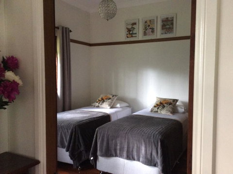 Mount Browne Cottage - Tweed Heads Accommodation 2