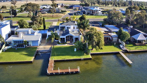 Mulwala 105 - Water Lovers Paradise - Tweed Heads Accommodation 1