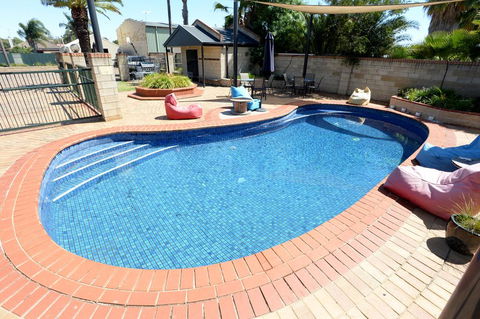 Mulwala Paradise Palms Motel - Tweed Heads Accommodation 2
