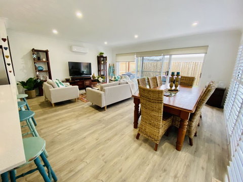 Nautilus Beach House #2 With Pool - Kingscliff - Tweed Heads Accommodation 3