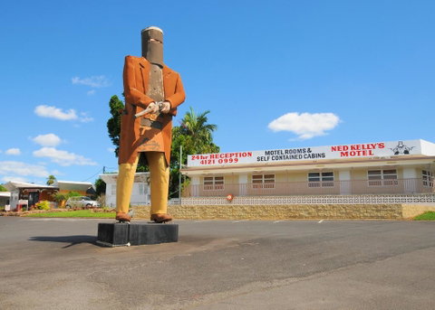 Ned Kelly's Motel - Tweed Heads Accommodation 0