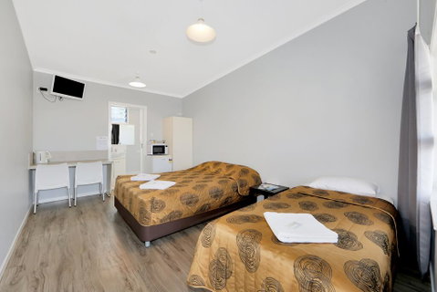 Ned Kelly's Motel - Tweed Heads Accommodation 1