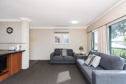 Subiaco Village 20 - Tweed Heads Accommodation 4