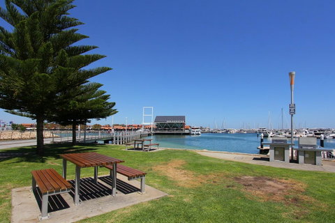 Hillarys Marina Apartment - Tweed Heads Accommodation 41