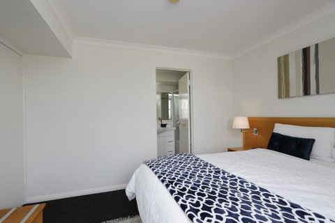Hillarys Marina Apartment - Tweed Heads Accommodation 26