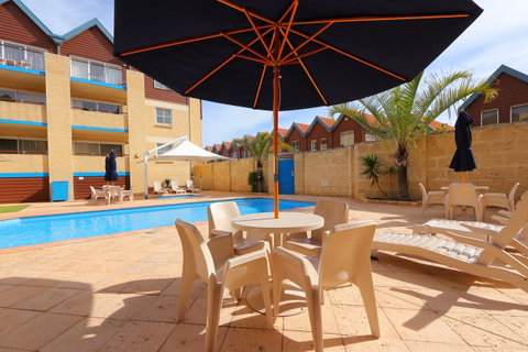 Hillarys Marina Apartment - Tweed Heads Accommodation 33