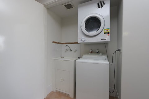 Hillarys Marina Apartment - Tweed Heads Accommodation 22