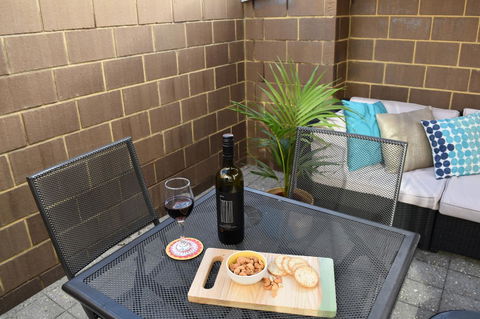 Central Executive Townhouse - Tweed Heads Accommodation 12