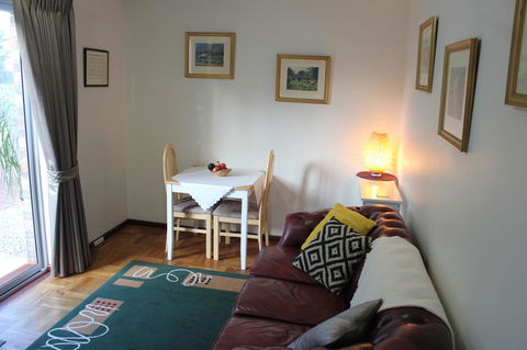Jacaranda Hideaway Bed & Breakfast - Tweed Heads Accommodation 3