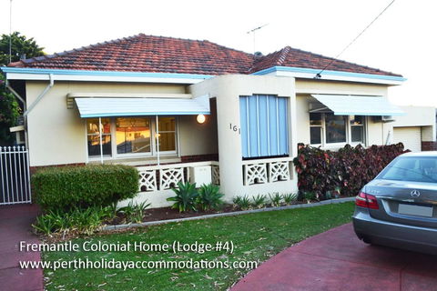 Fremantle Colonial Home - Tweed Heads Accommodation 26