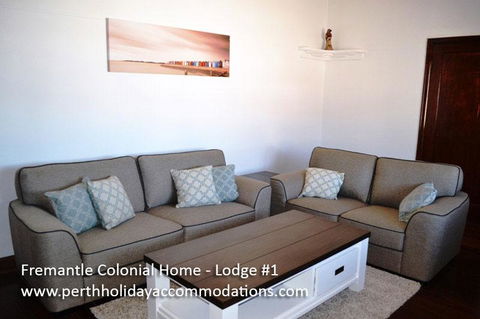 Fremantle Colonial Home - Tweed Heads Accommodation 31