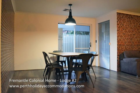 Fremantle Colonial Home - Tweed Heads Accommodation 10
