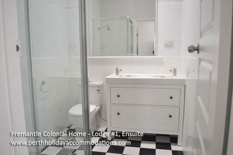 Fremantle Colonial Home - Tweed Heads Accommodation 42