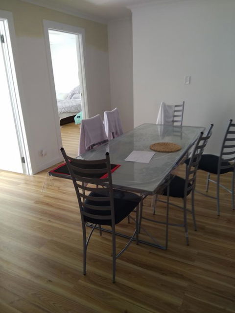 DIANELLA Budget Rooms Happy Place To Stay - Tweed Heads Accommodation 34