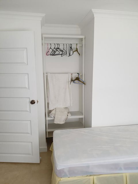 DIANELLA Budget Rooms Happy Place To Stay - Tweed Heads Accommodation 3