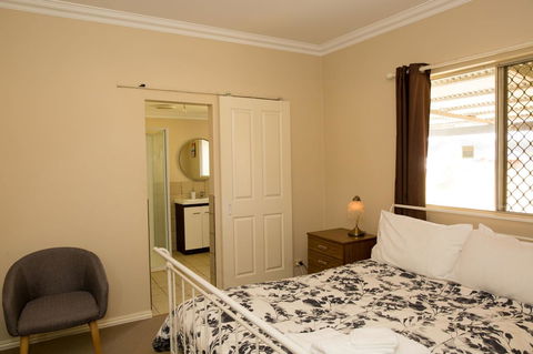 Yvonnes Rest Holiday Home - Tweed Heads Accommodation 3