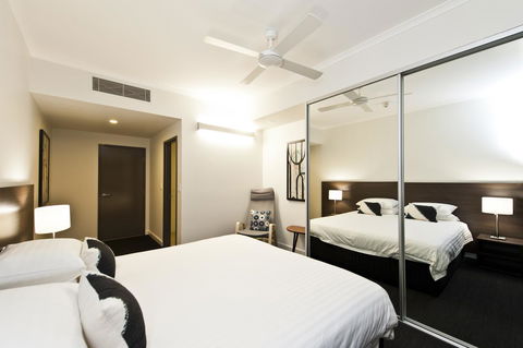 St Catherine\'s On Park - Tweed Heads Accommodation 12