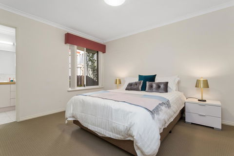 Como South Perth Villa - Tweed Heads Accommodation 19