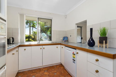 Como South Perth Villa - Tweed Heads Accommodation 11