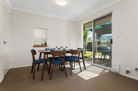 Como South Perth Villa - Tweed Heads Accommodation 2