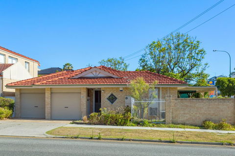 Como South Perth Villa - Tweed Heads Accommodation 21