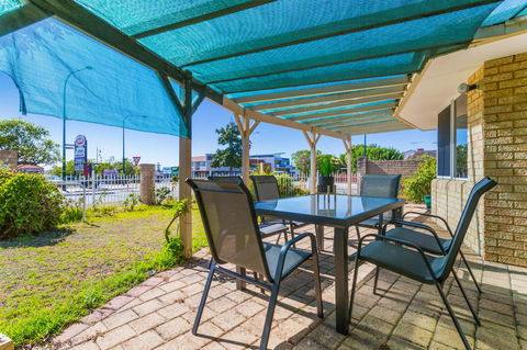 Como South Perth Villa - Tweed Heads Accommodation 10