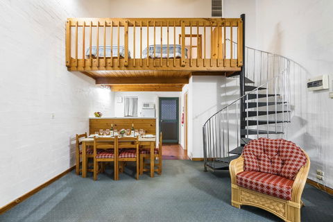 Cottesloe Beach Chalets - Tweed Heads Accommodation 30