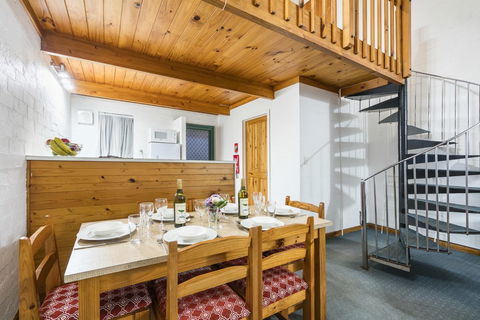 Cottesloe Beach Chalets - Tweed Heads Accommodation 29