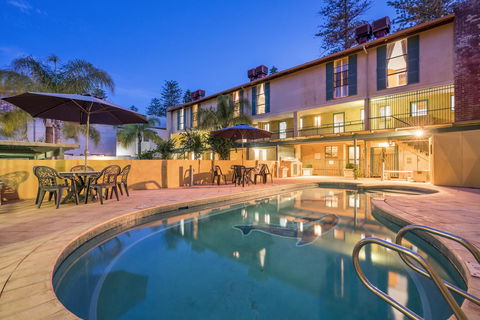 Cottesloe Beach Chalets - Tweed Heads Accommodation 0