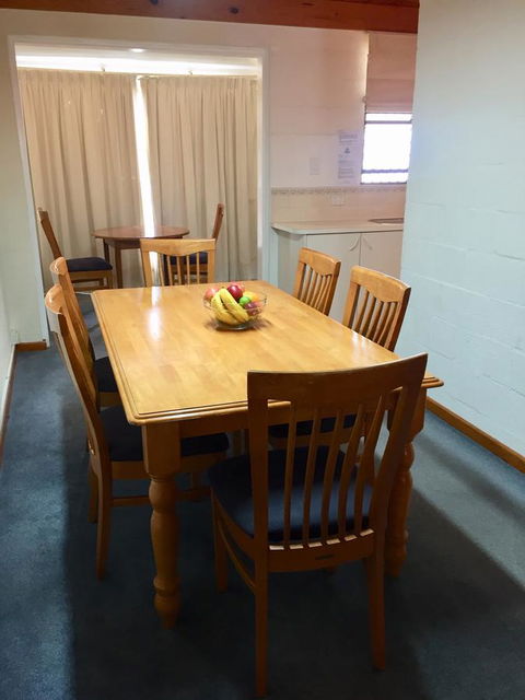 Cottesloe Beach Chalets - Tweed Heads Accommodation 22