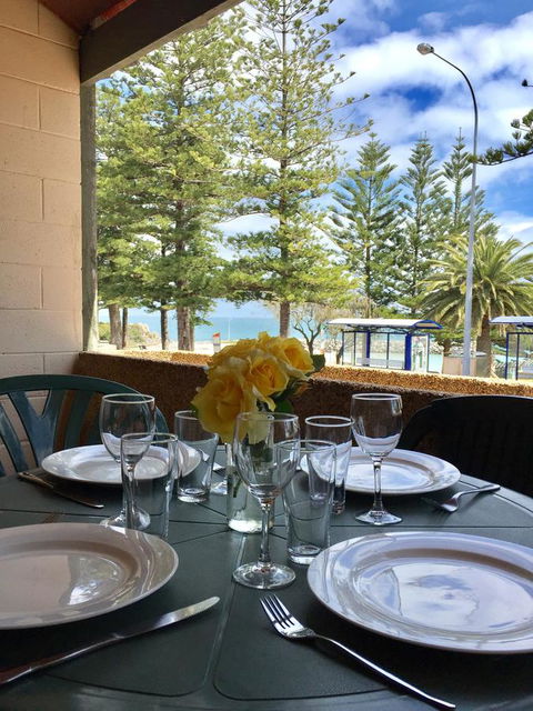 Cottesloe Beach Chalets - Tweed Heads Accommodation 1