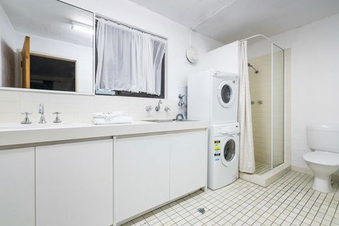 Cottesloe Beach Chalets - Tweed Heads Accommodation 38