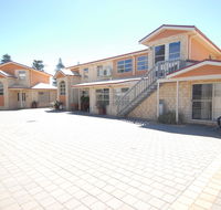 Yot Spot Apartments - Tweed Heads Accommodation