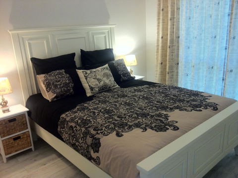 Applegate Lane Chalet - Tweed Heads Accommodation 9