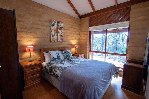 Denmark Forest Retreat - Tweed Heads Accommodation 12