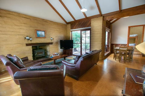 Denmark Forest Retreat - Tweed Heads Accommodation 23
