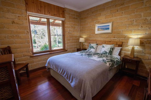 Denmark Forest Retreat - Tweed Heads Accommodation 36