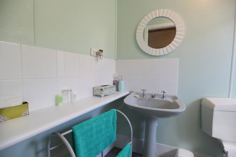 Jacaranda Guest House - Tweed Heads Accommodation 9