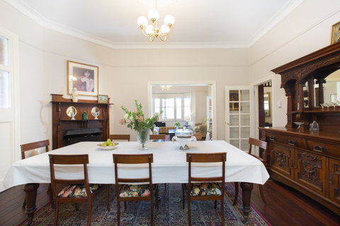 Historic Oakhill House Entire Estate - Tweed Heads Accommodation 14