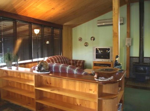 Pemberton Old Picture Theatre Holiday Apartments - Tweed Heads Accommodation 17
