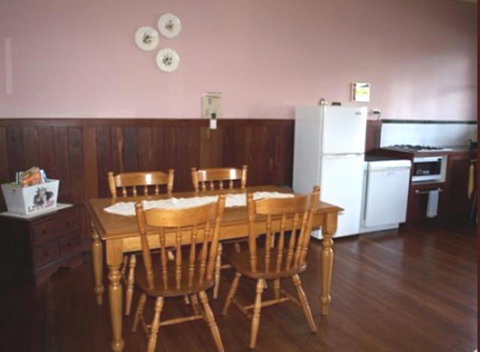 Pemberton Old Picture Theatre Holiday Apartments - Tweed Heads Accommodation 28