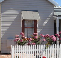 Bluebird Cottage - Tweed Heads Accommodation