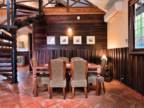 Oak Tree Barn Bridgetown - Tweed Heads Accommodation 4