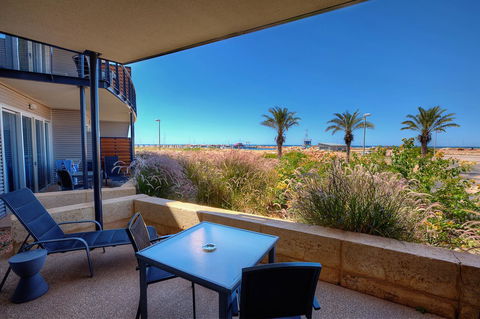 Mantarays Ningaloo Beach Resort - Tweed Heads Accommodation 12