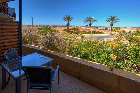 Mantarays Ningaloo Beach Resort - Tweed Heads Accommodation 17