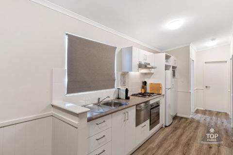 Jurien Bay Tourist Park - Tweed Heads Accommodation 4