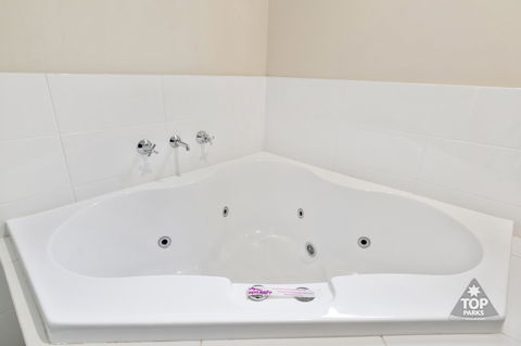 Jurien Bay Tourist Park - Tweed Heads Accommodation 1