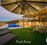7 Kestrel Place - PRIVATE JETTY  POOL - Tweed Heads Accommodation