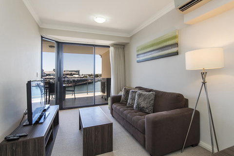 Dolphin Quay Apartments - Tweed Heads Accommodation 32