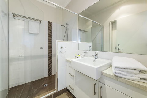 Dolphin Quay Apartments - Tweed Heads Accommodation 42